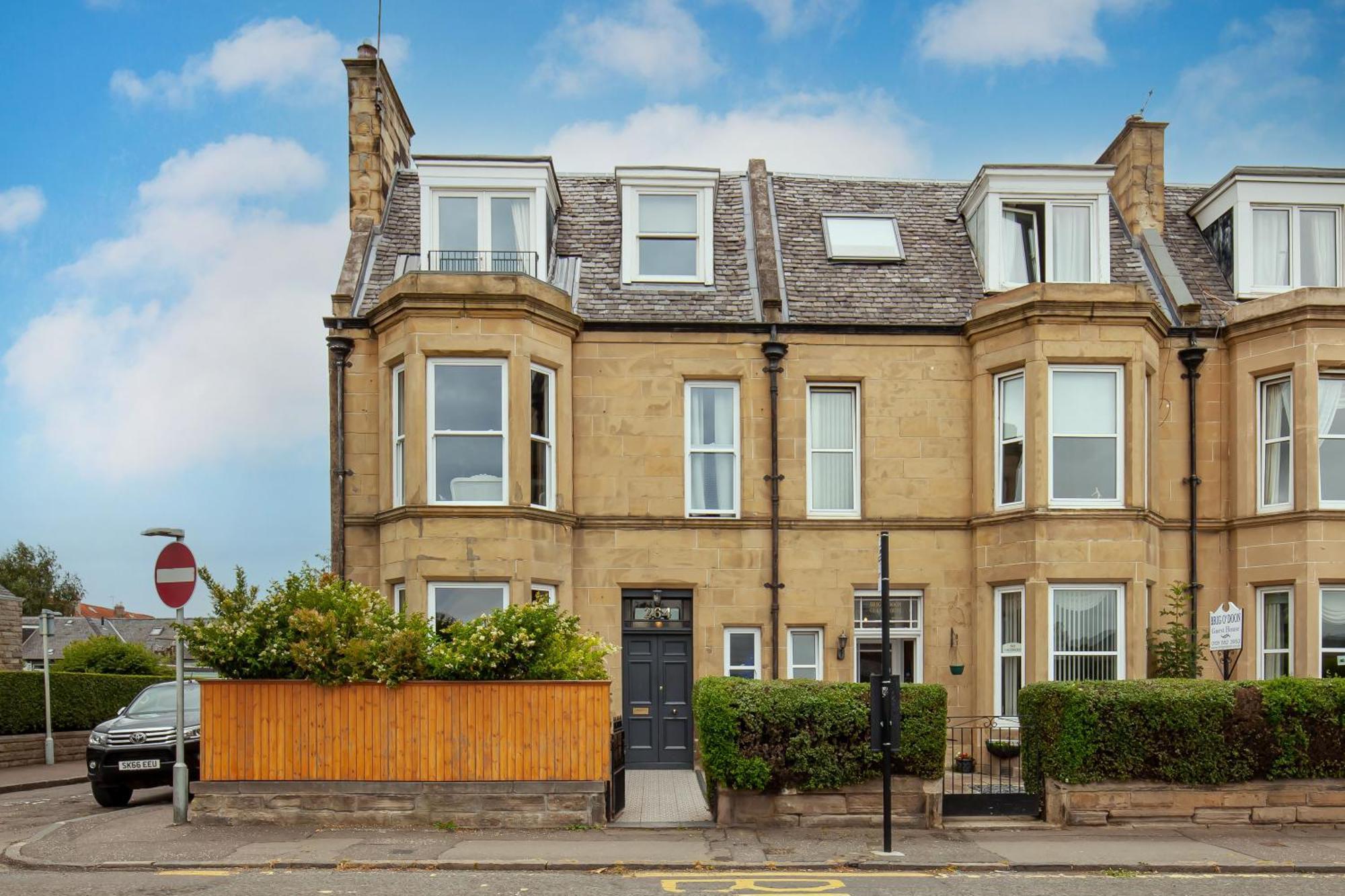 Beautiful Victorian Apartment Close To The Botanical Gardens, Free Parking! Edinburgh Exterior photo